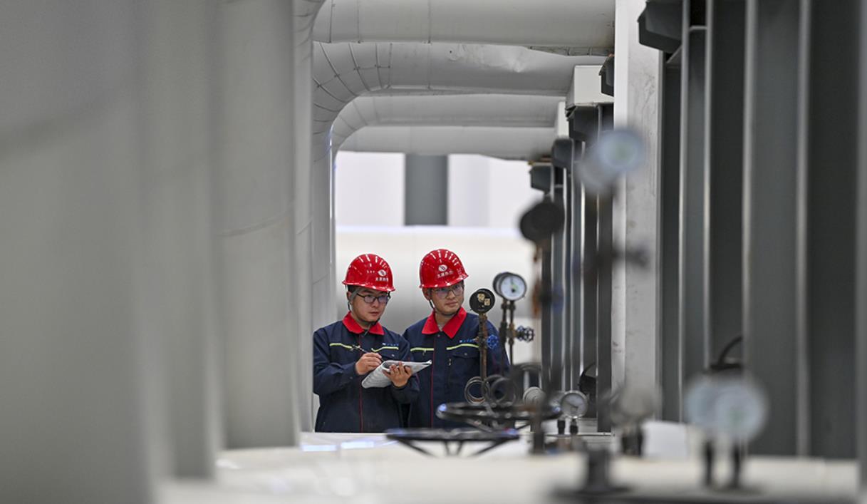 智慧、高效、暖心、焕新……行之有效“实招儿”保障群众温暖过冬